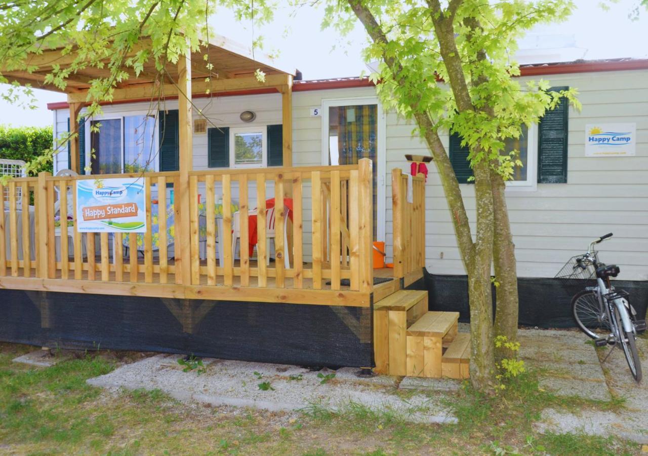 Happy Camp Mobile Homes In Camping Village Baia Paradiso Badesi Exteriér fotografie